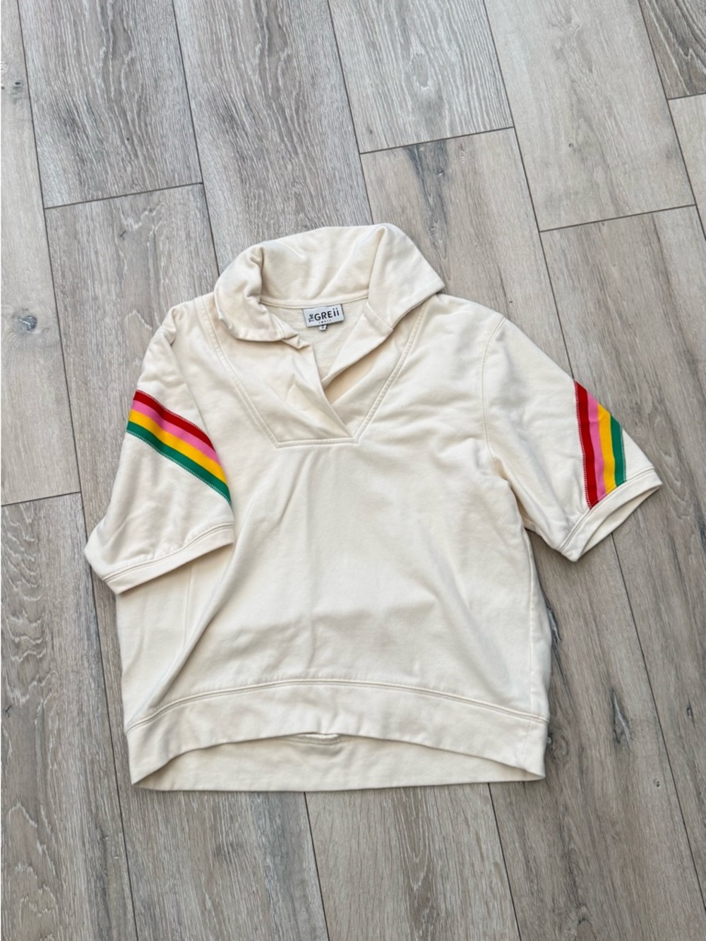 The Greii Cream Short-Sleeve Pullover with Rainbow Stripe size S